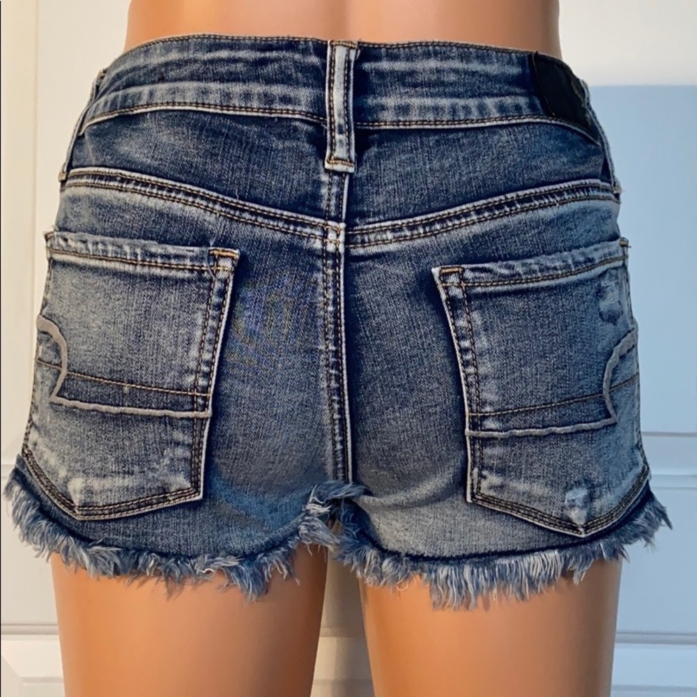 AE SUPER STRETCH SHORTIE WITH LACE POCKET - Picture 6 of 7